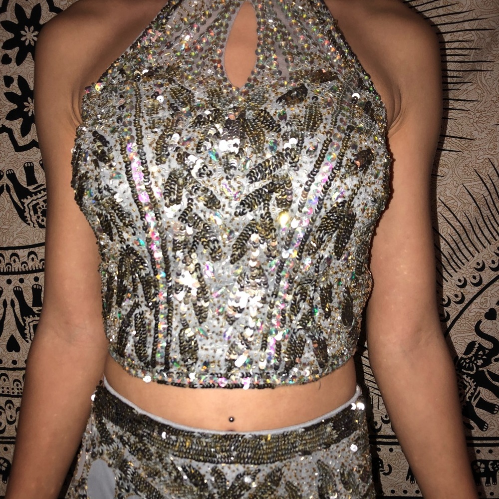 Perfect ball or prom dress!